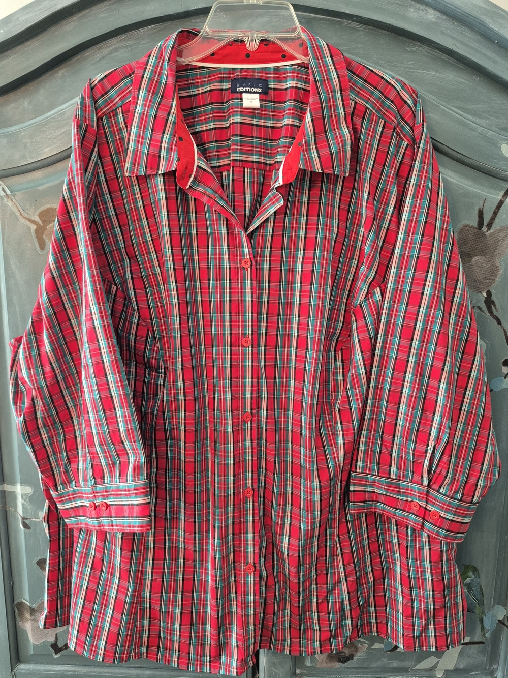 Vintage Basic Editions Women's Red Plaid Button-Up Shirt